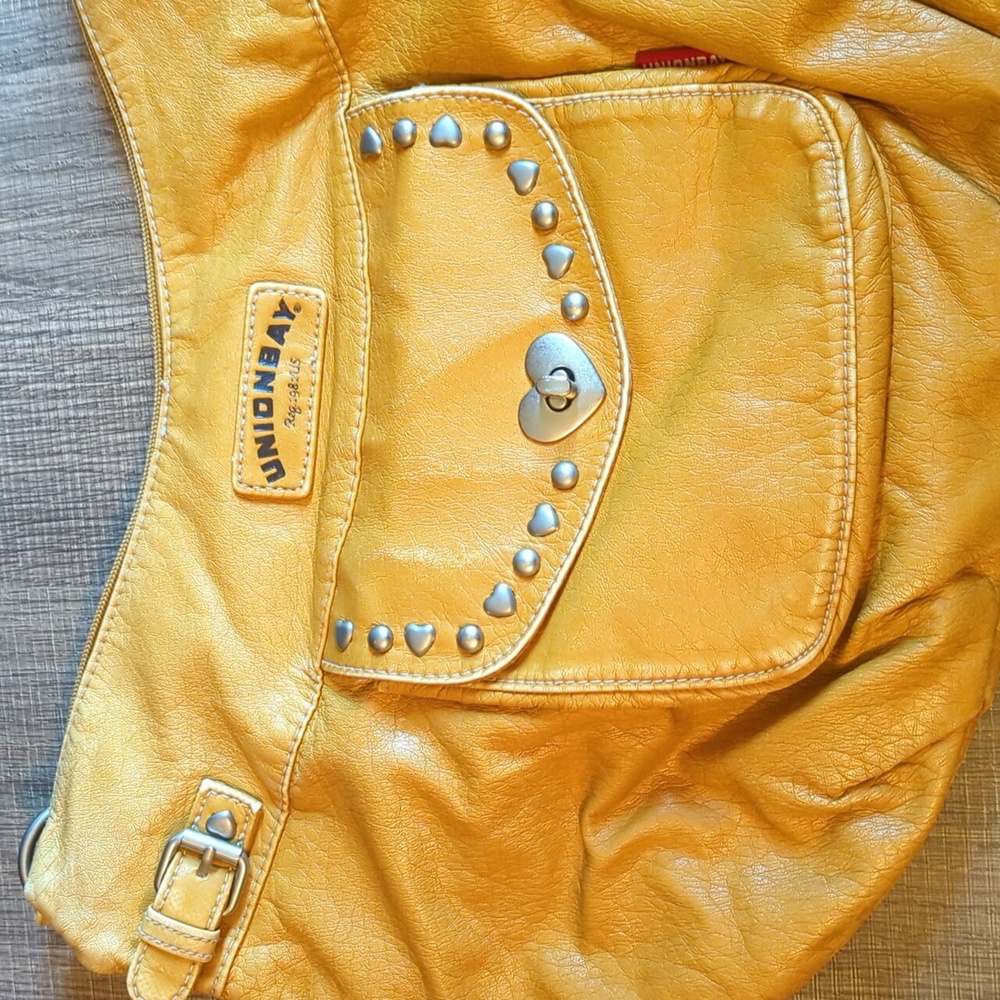 Union Bay purse